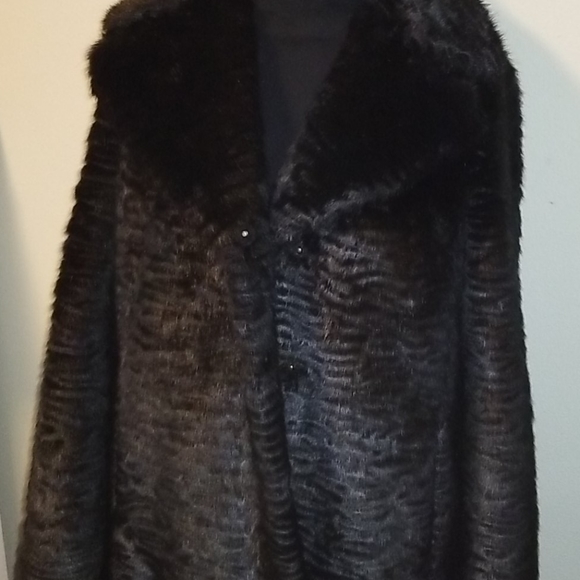 Kate Spade  coat - Picture 9 of 14
